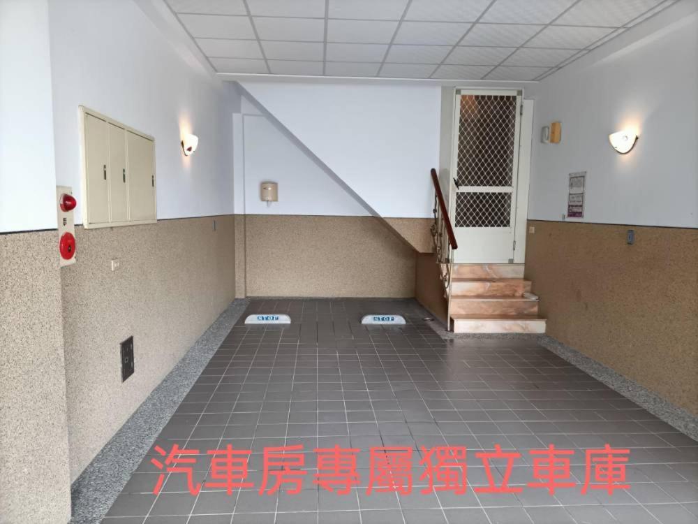 御花園商務旅舘虎尾舘-金花園汽車旅舘066 Motel Huvej Kültér fotó